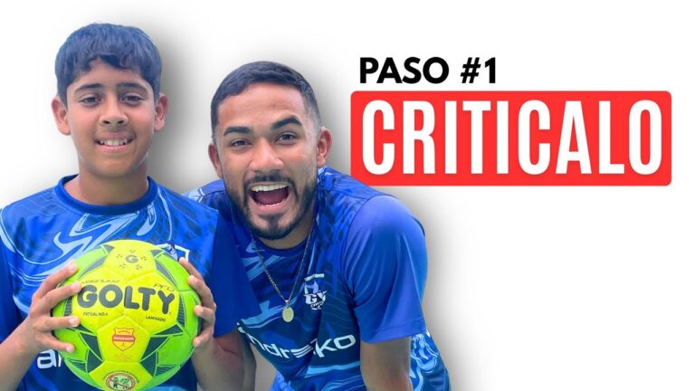 como enseñar a un niño a jugar al futbol