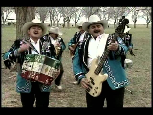 yo soy quien besa a tu esposa